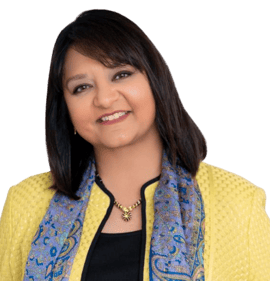 Paurvi headshot - Edited